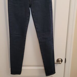 American Eagle Skinny Blue Jeans